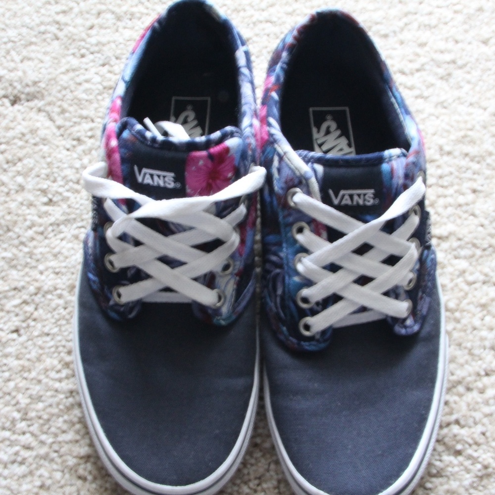 Women's Floral Vans 9.5 Low Top